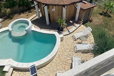 Villa Agata - Pool & Sauna, Apt.II