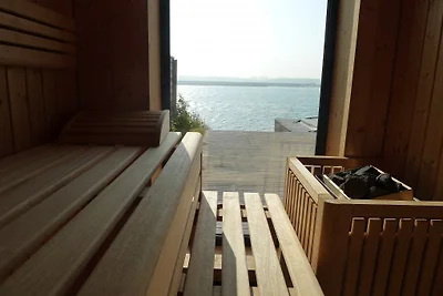 Haus am See California