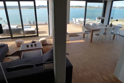 Haus am See Nummer 1