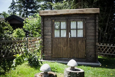 Hüttenflair am See mit Kamin