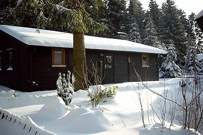 Hüttenflair am See mit Kamin