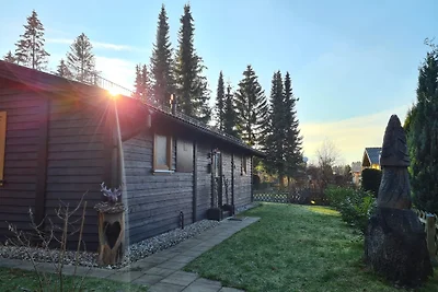 Hüttenflair am See mit Kamin