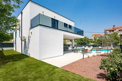 SAN MAR VILLA