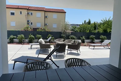SAN MAR VILLA