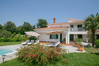 VILLA LENA 4 ****, 4 Zimmer, WLAN, 3D-TV