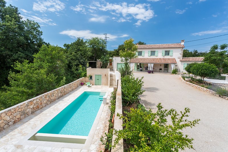 Villa Levande mit privatem Pool