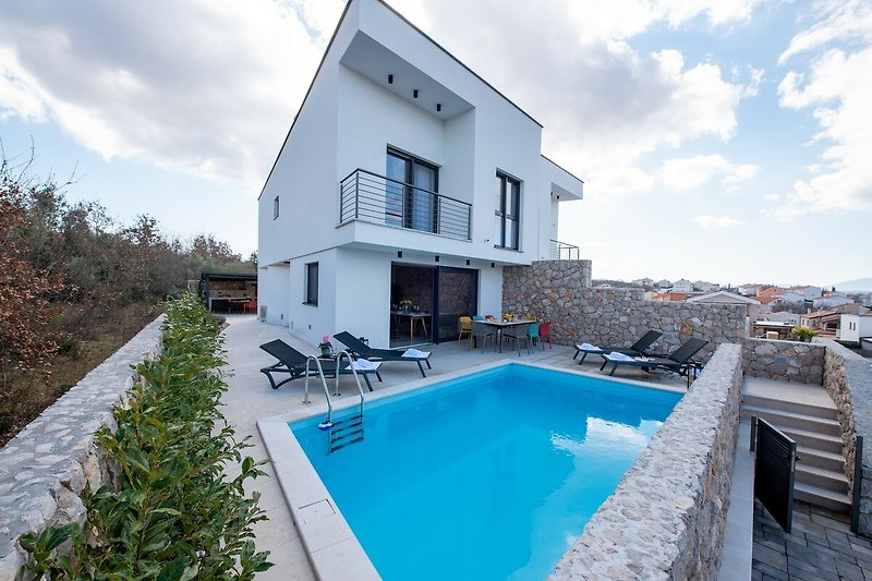 Villa Sila mit beheiztem Pool