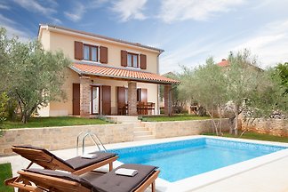 Romantische Villa Rustica mit Pool