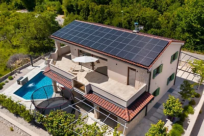 Villa Divina – Küstenvilla mit beheiztem Pool und Ladestation für Elektrofahrzeuge