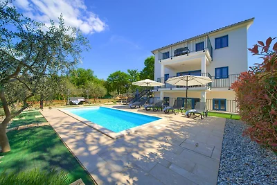 Villa Vista mit Pool und Meerblick