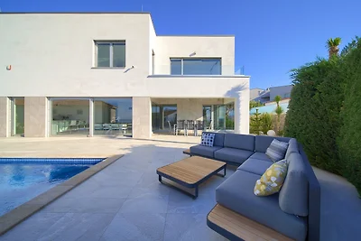 Villa Sia mit beheiztem Pool