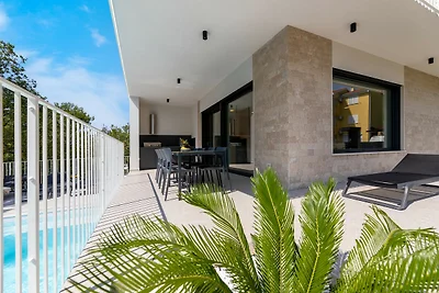 Villa Kiara mit privatem Pool, Sauna und Fitness