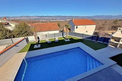 Villa Azur mit Pool & Whirlpool