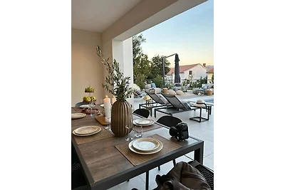 Villa Mikolina – Wellness & beheizter Pool mit Meerblick