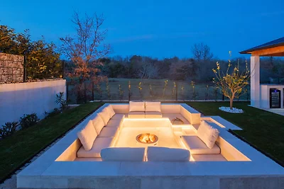 Villa Neoma – Ruhiger Rückzugsort am Meer mit beheiztem Pool