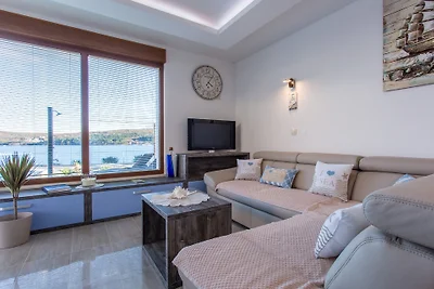 Villa Beach Ema mare con piscina