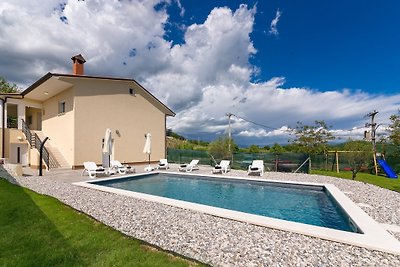 Villa Butoniga Nature with Pool