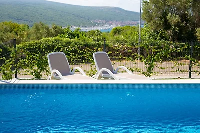 Fewo Timmy mit Pool und Meerblick