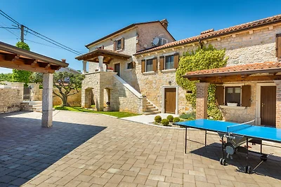 Casa Serena – Ihr istrisches Paradies mit Pool, Whirlpool und Spielplatz