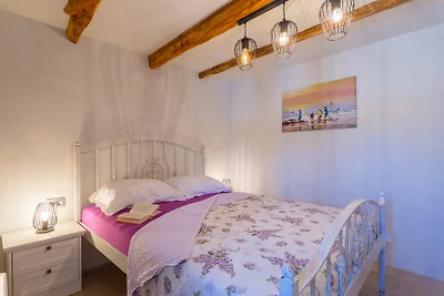 Appartamento rustico con piscina