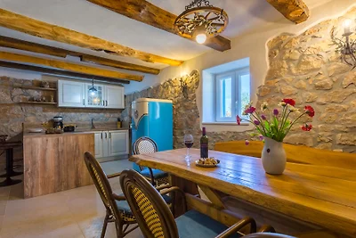 Appartamento rustico con piscina
