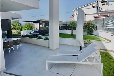 Villa Sarah con piscina riscaldata