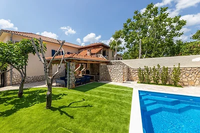 Villa O'Lucky con piscina