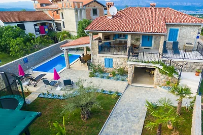 Appartamento rustico con piscina