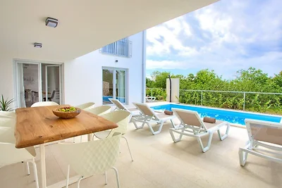 Villa Terra mit beheiztem Pool