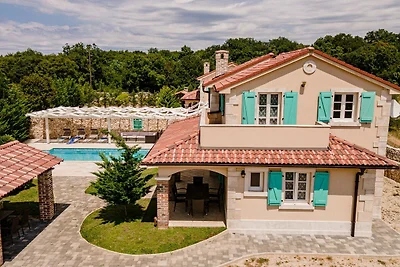Charmante Villa Evita mit privatem Pool