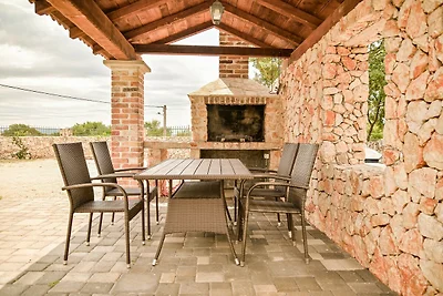 Charmante Villa Evita mit privatem Pool