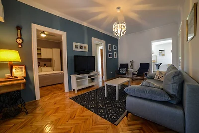 Apartment Oliva mit privatem Pool