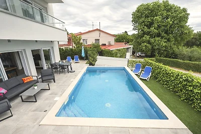 Fewo Timmy mit Pool und Meerblick