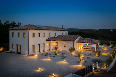 Villa Cypress Hill – Ihr privates istrisches Paradies mit beheiztem Pool und Tennisplatz