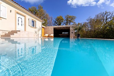 Villa Luna mit Pool & E-Bikes