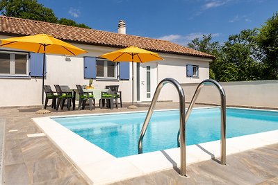 Ferienhaus Aurora mit privatem Pool