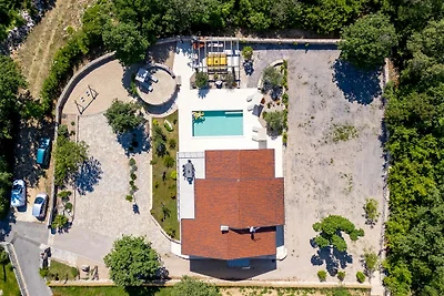 Luxuriöse Villa Posija mit  privatem Pool