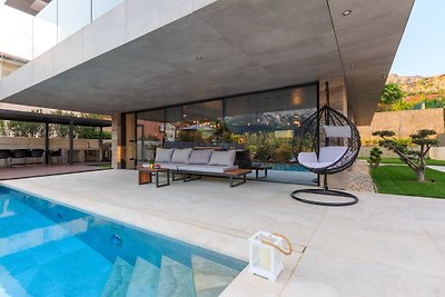 Villa Elite / Pool, Sauna & Jacuzzi