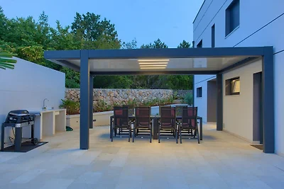 Villa Dama mit Pool und Meerblick