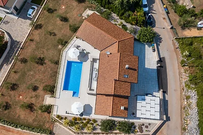 Villa Oliveto Giardino con piscina