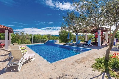 Villa mit Pool, Jacuzzi & Sauna