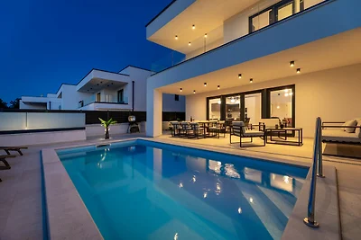 Villa Terra Bianca con Piscina