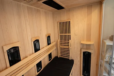 Villa Solaris mit Pool & Sauna