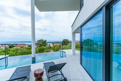 Luxury Villa 45 – Exklusive Ferienvilla mit Meerblick