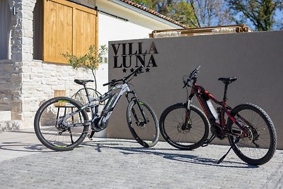 Villa Luna mit Pool & E-Bikes