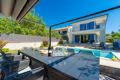 Villa Valle - mit Pool und Wellness