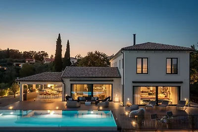 Villa Cypress Hill – Ihr privates istrisches Paradies mit beheiztem Pool und Tennisplatz