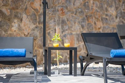 Villa Tara – Beheizter Pool & stilvoller Inselaufenthalt