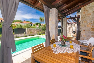 Villa Fina mit beheiztem Privatpool