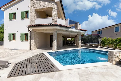 Villa Divina – Küstenvilla mit beheiztem Pool und Ladestation für Elektrofahrzeuge